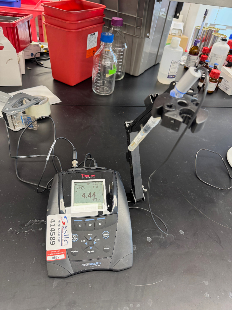 Image of Thermo Orion Star A215 pH/Conductivity Meter